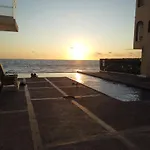 Marina del sol 402 / Estudio con Acceso a La Playa