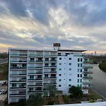 7011 Depa Pacifika, Vista A La Marina