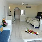 El Cid Marina Beach Hotel