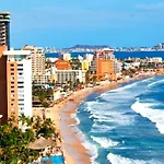 Zona Dorada - Playa Frente - Departamento #1