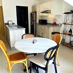Excelente Casa En Zona De Cerritos En Frente A Alberca - Azul Pacifico I