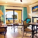 Las Villas Hotel & Golf By Estrella Del Mar