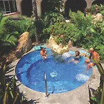 Costa Bonita Resort