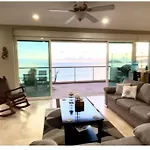 Ultimate Luxury - Ocean Front Penthouse