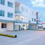 Departamento Moderno - Cafe Luxury - 3 Min Malecon
