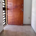 Economica Casa, Cercana Al Mar