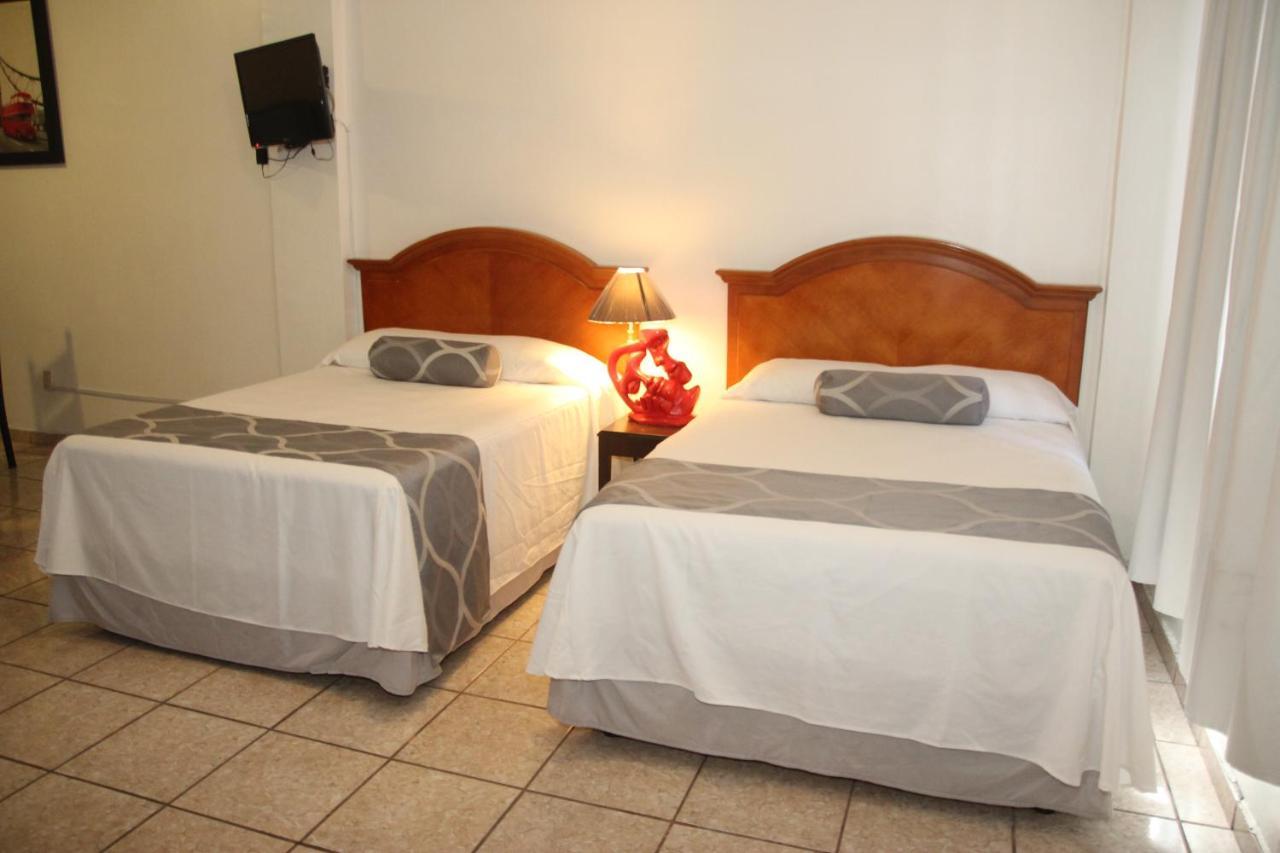 Hotel Dona Rubino 2*