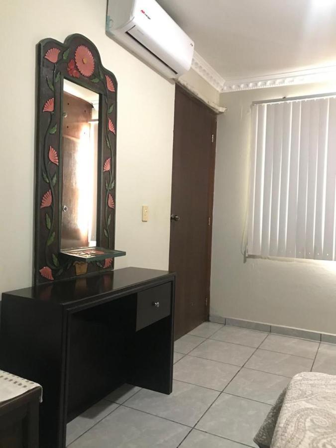 Coxcatlan A Pie De Playa Apartamento Mazatlán