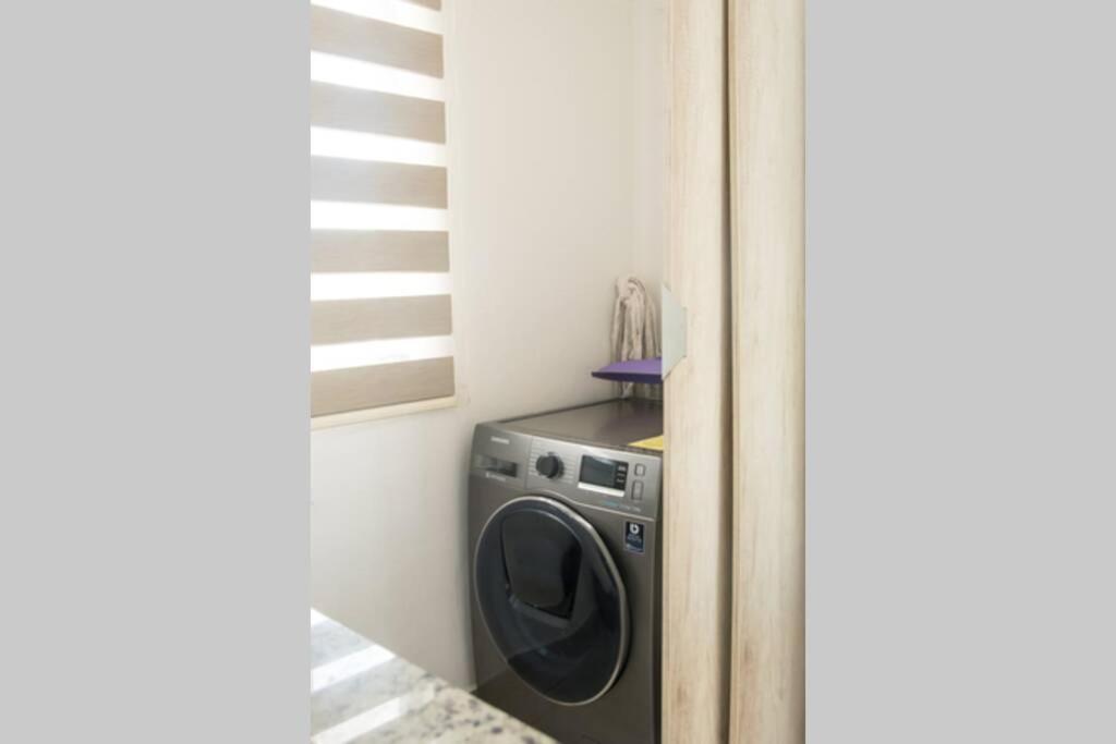Departamento Familiar En *