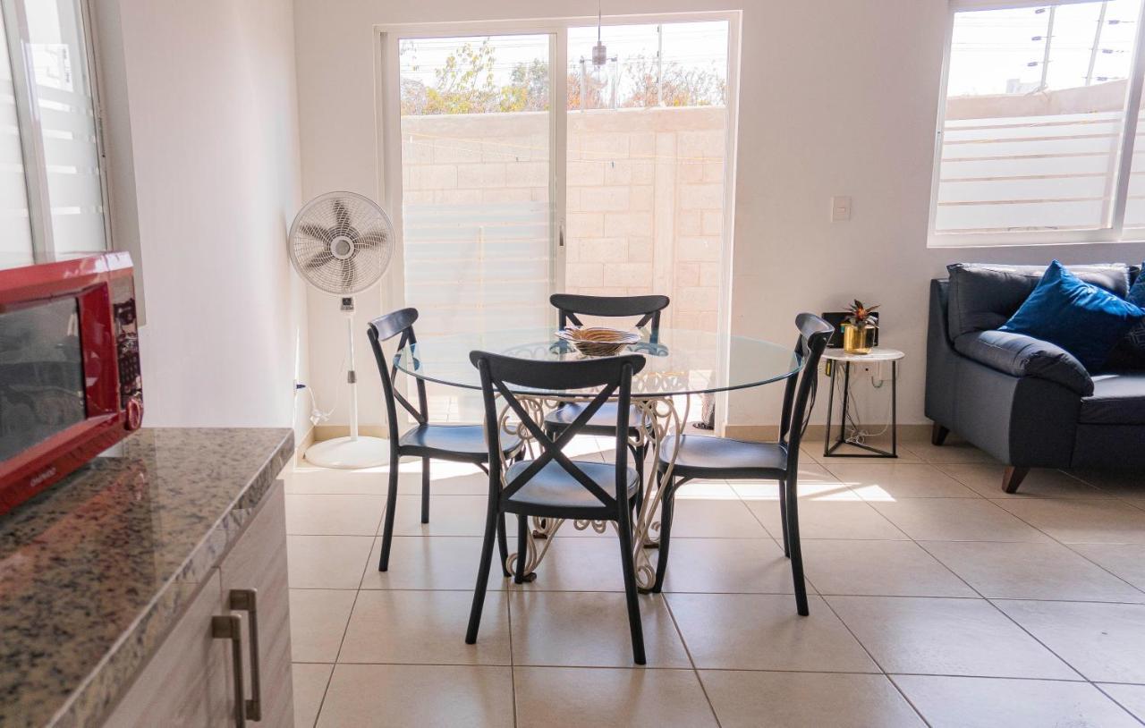 Casa En Privada Frente A La Playa Con Alberca! Holiday home Mazatlan