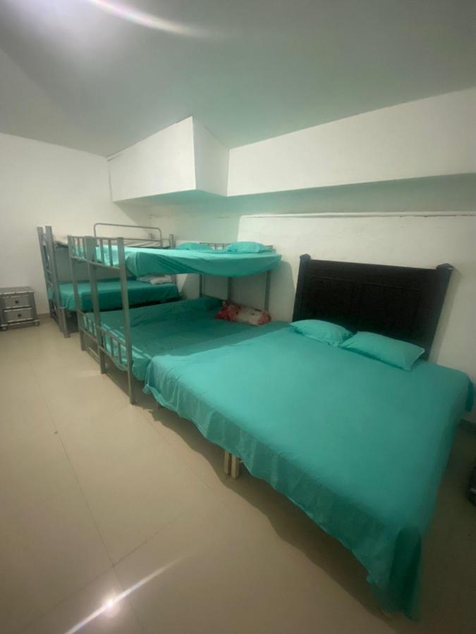 Departamentos Zona Dorada Hostal *