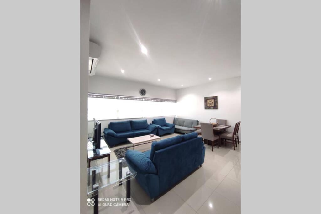 Apartamento Excelente Departamento Con Vista Parcial Al Mar, Frente Al Malecon, Alberca Y Gimnacio *