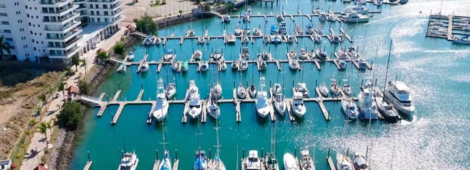 Marina Del Sol Directly On The Ocean 102 Apartamento
