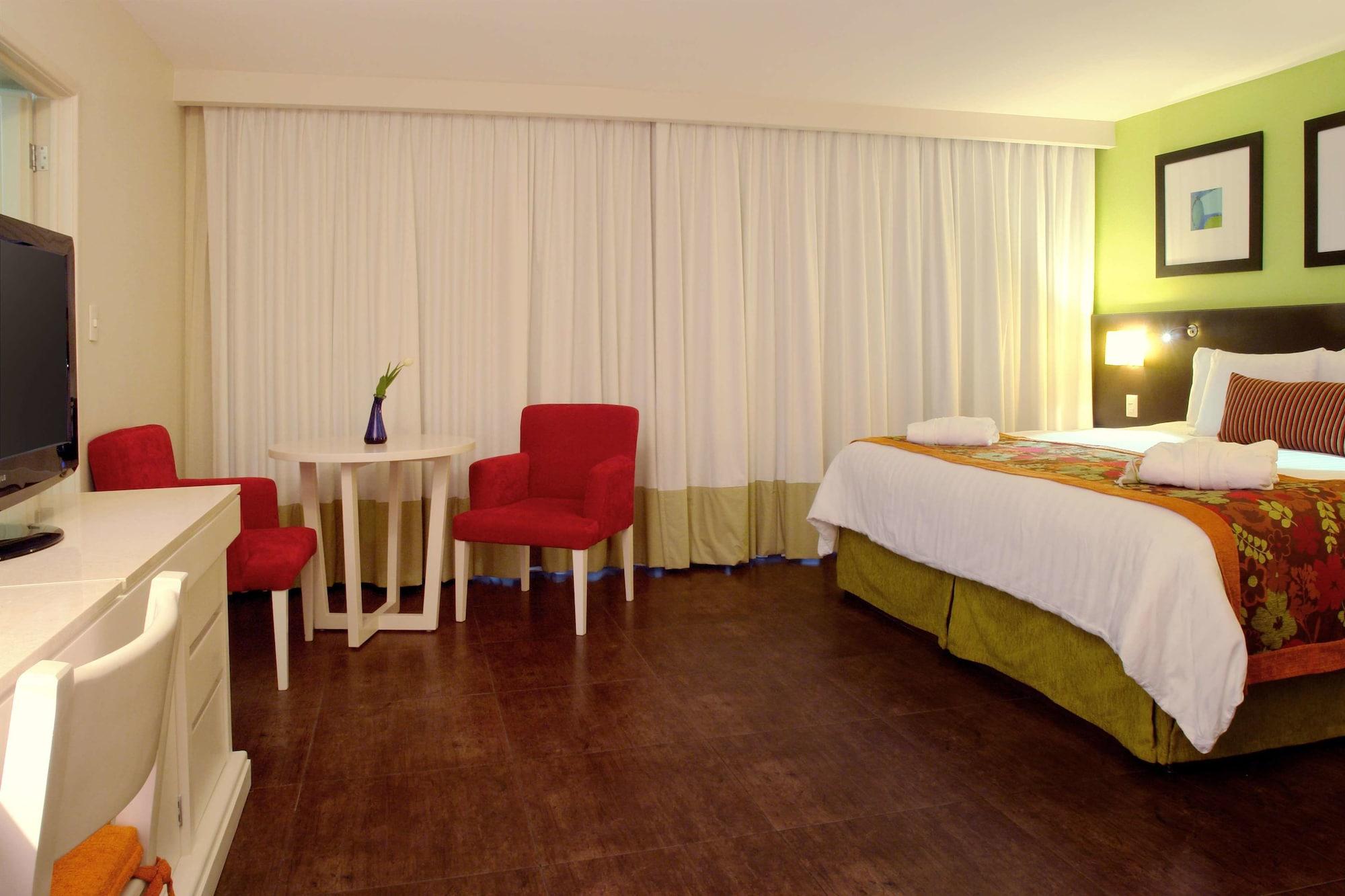 Emporio 4*