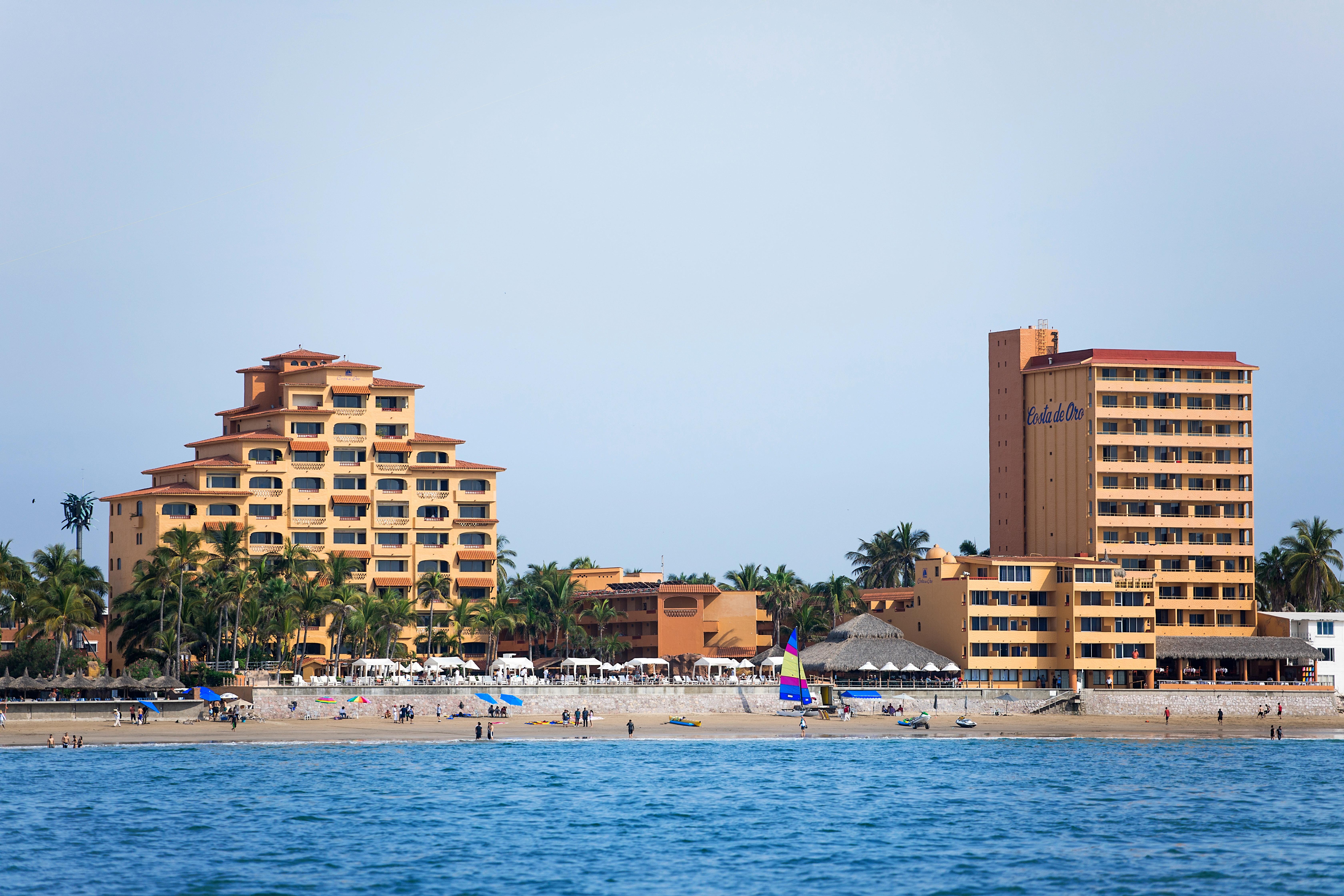 Costa De Oro 3*