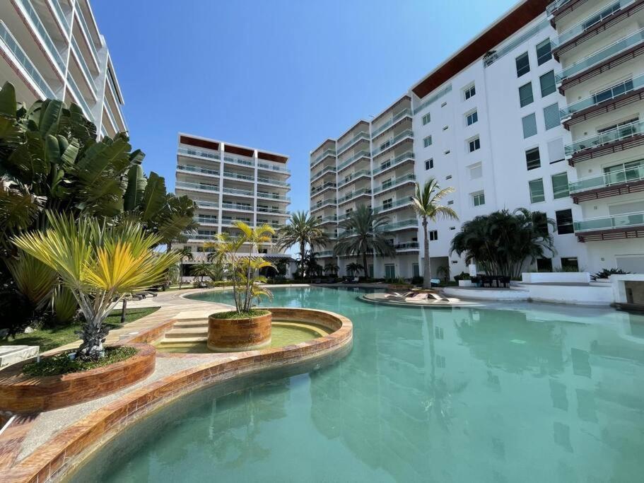 8011 Depa En La Marina Con Balcon Y Vista Alberca Apartamento