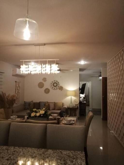 Apartment Penthouse 6 Personas A 2 Cuadras De La Playa