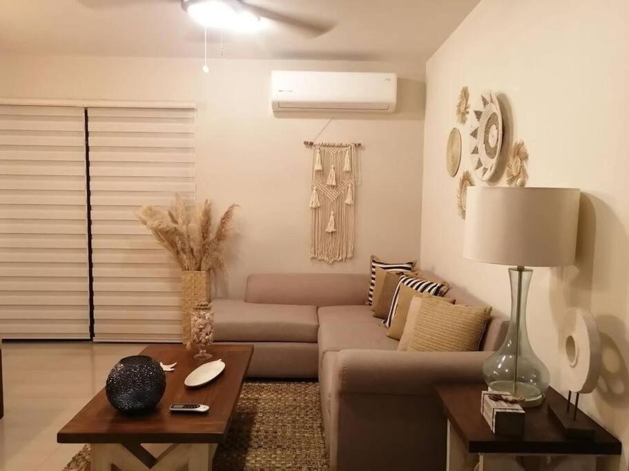 Penthouse 6 Personas A 2 Cuadras De La Playa *