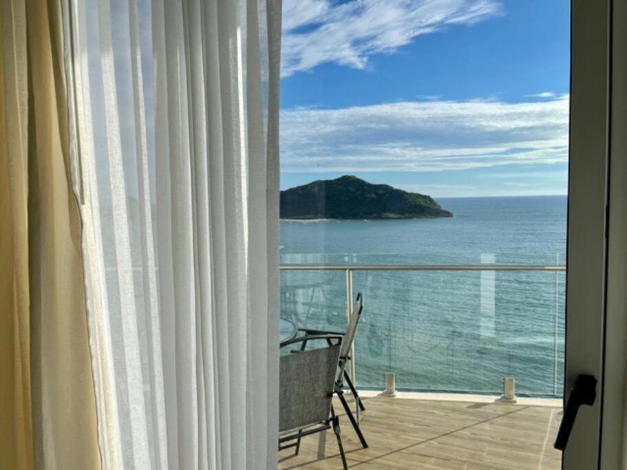 Apartment De Lujo En Playa Zona Dorada Camino Al Mar Mazatlan