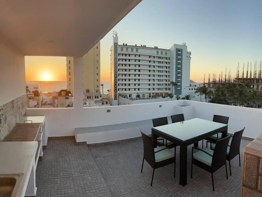 Apartment 2br/2ba 1 Block To Ocean! - Unit 3 Mazatlan