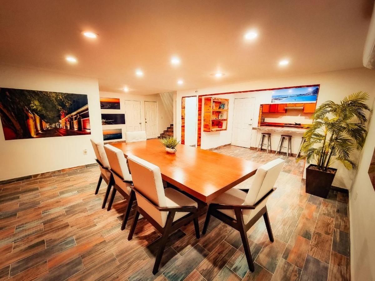 Pensión Hostal La Casa De Madera Mazatlán
