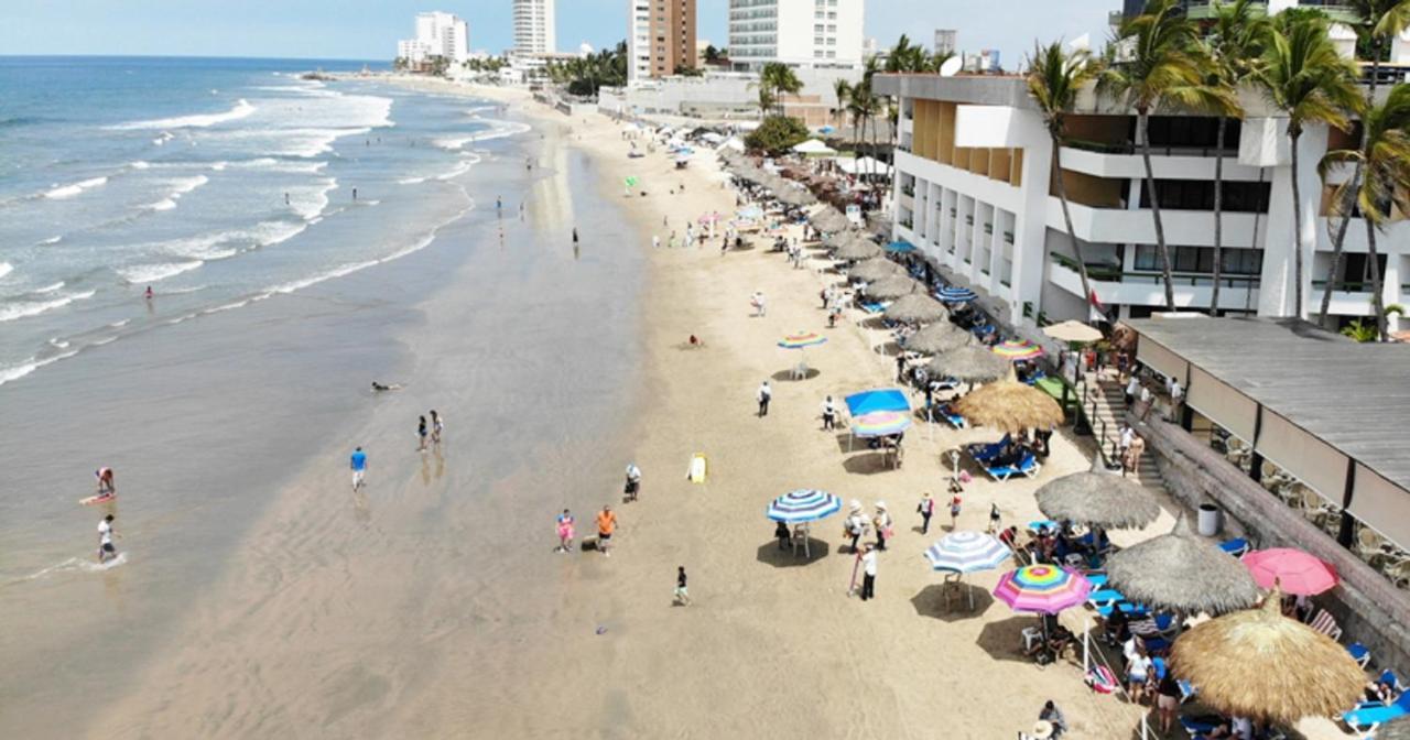 Apartment Zona Dorada - Playa Frente - Departamento #1 *