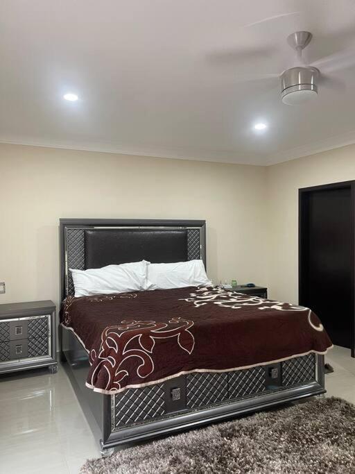Casa Con Alberca En Excelente Ubicacion, Para Grupos Grandes De Personas Villa *
