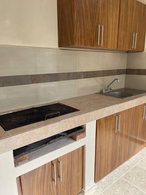 Villa Casa Con Alberca En Excelente Ubicacion, Para Grupos Grandes De Personas