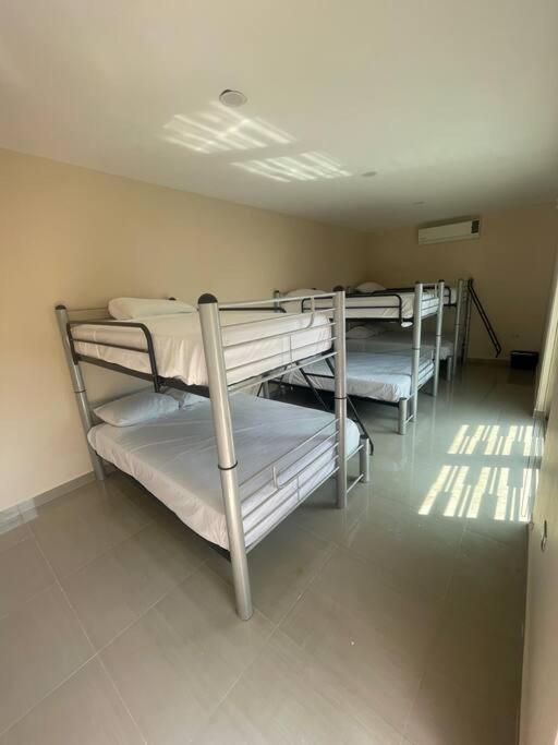 Casa Con Alberca En Excelente Ubicacion, Para Grupos Grandes De Personas Villa