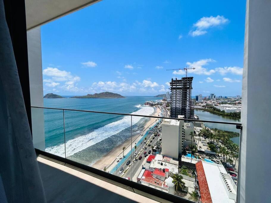 Elegante Con Vista Al Mar Y Malecon By G P S Rentas Apartment *