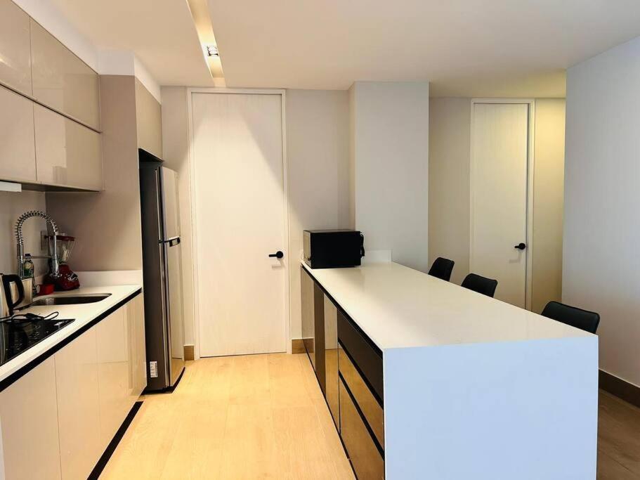 Elegante Con Vista Al Mar Y Malecon By G P S Rentas Apartment *