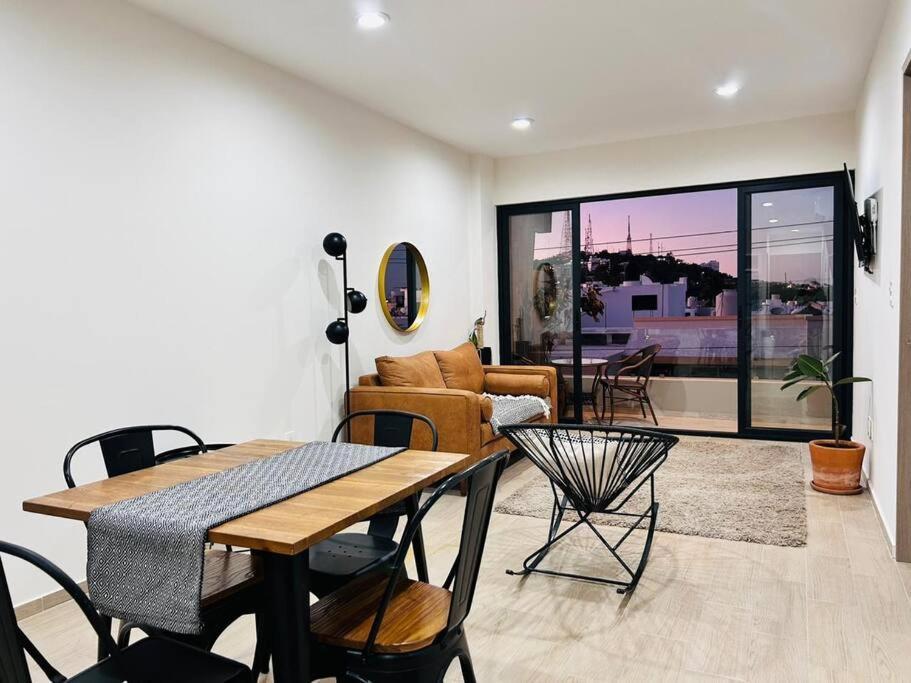 Antara Moderno Apartment