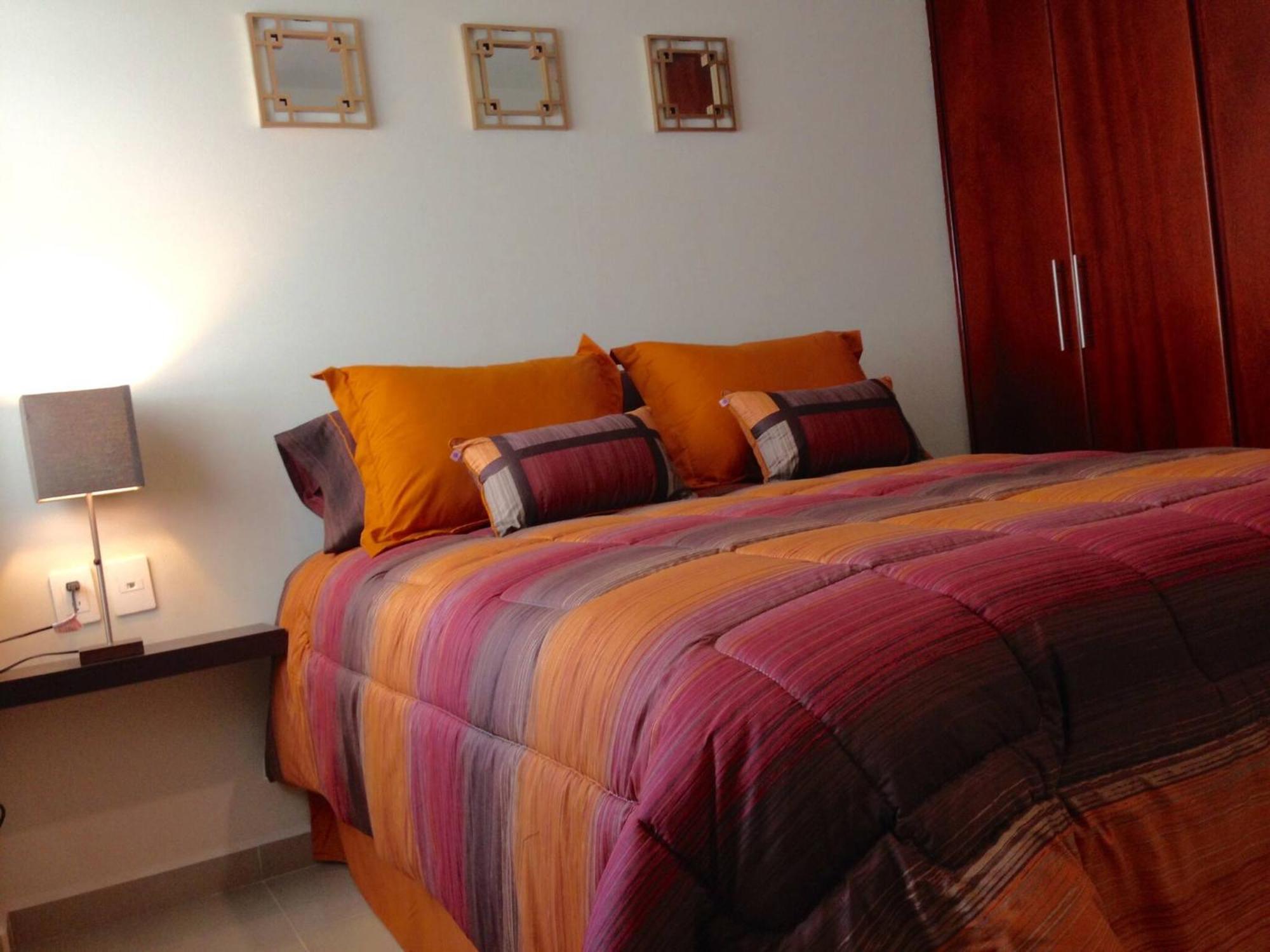 Holiday home Alcantara The Beach, Shops, Good Wi-fi *
