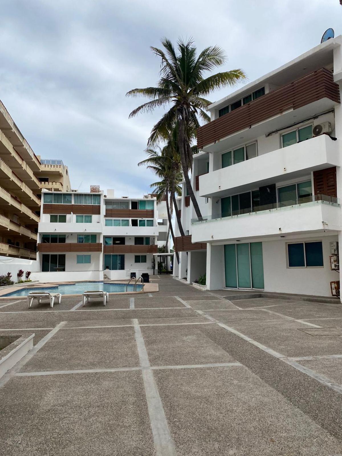 Apartamento Marina Del Sol Directly On The Ocean 102 Mazatlán