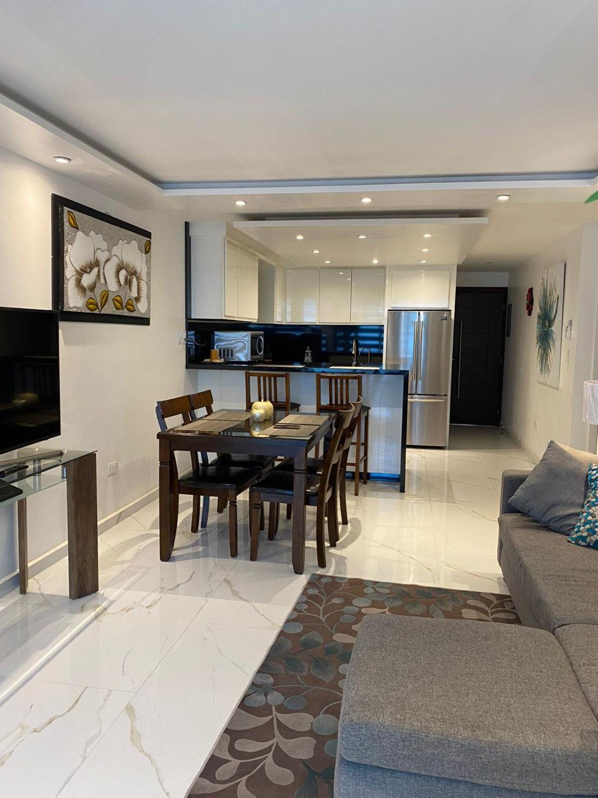 Marina Del Sol Directly On The Ocean 102