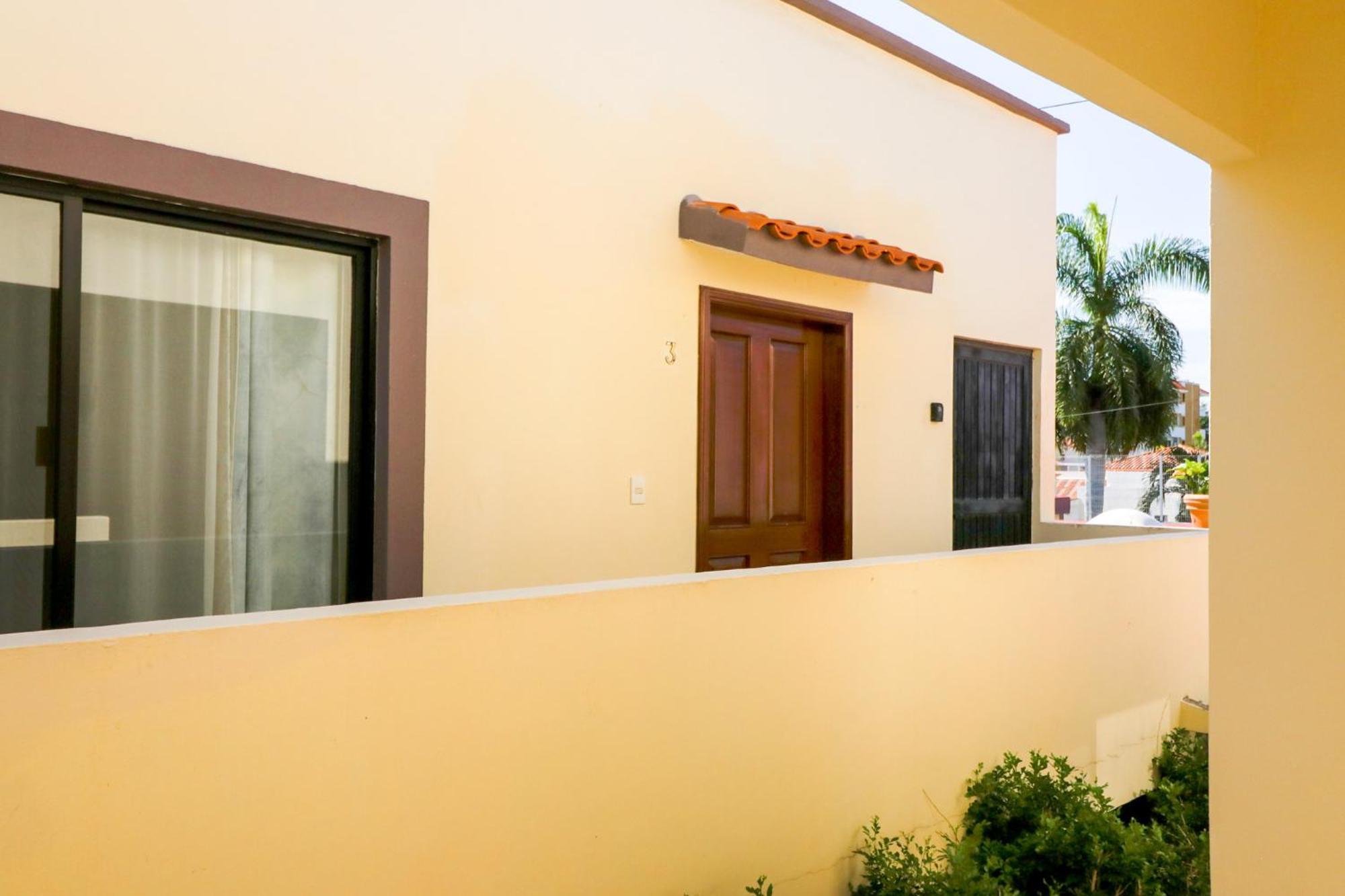 Edificio Maria - 3 Departamentos Y 1 Homestay *