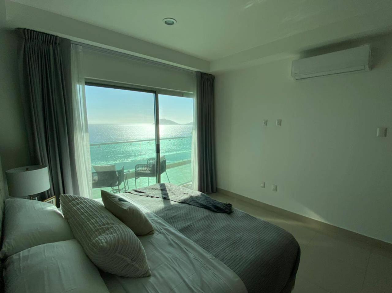 Departamento En Renta En The One Apartment