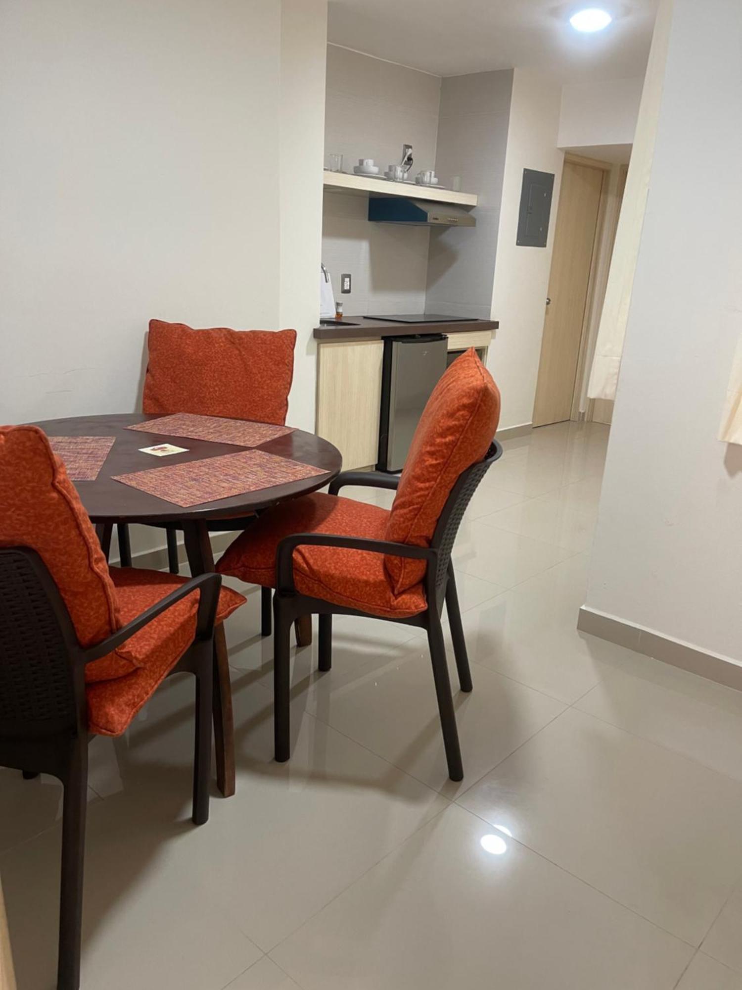 Aparthotel San Luis