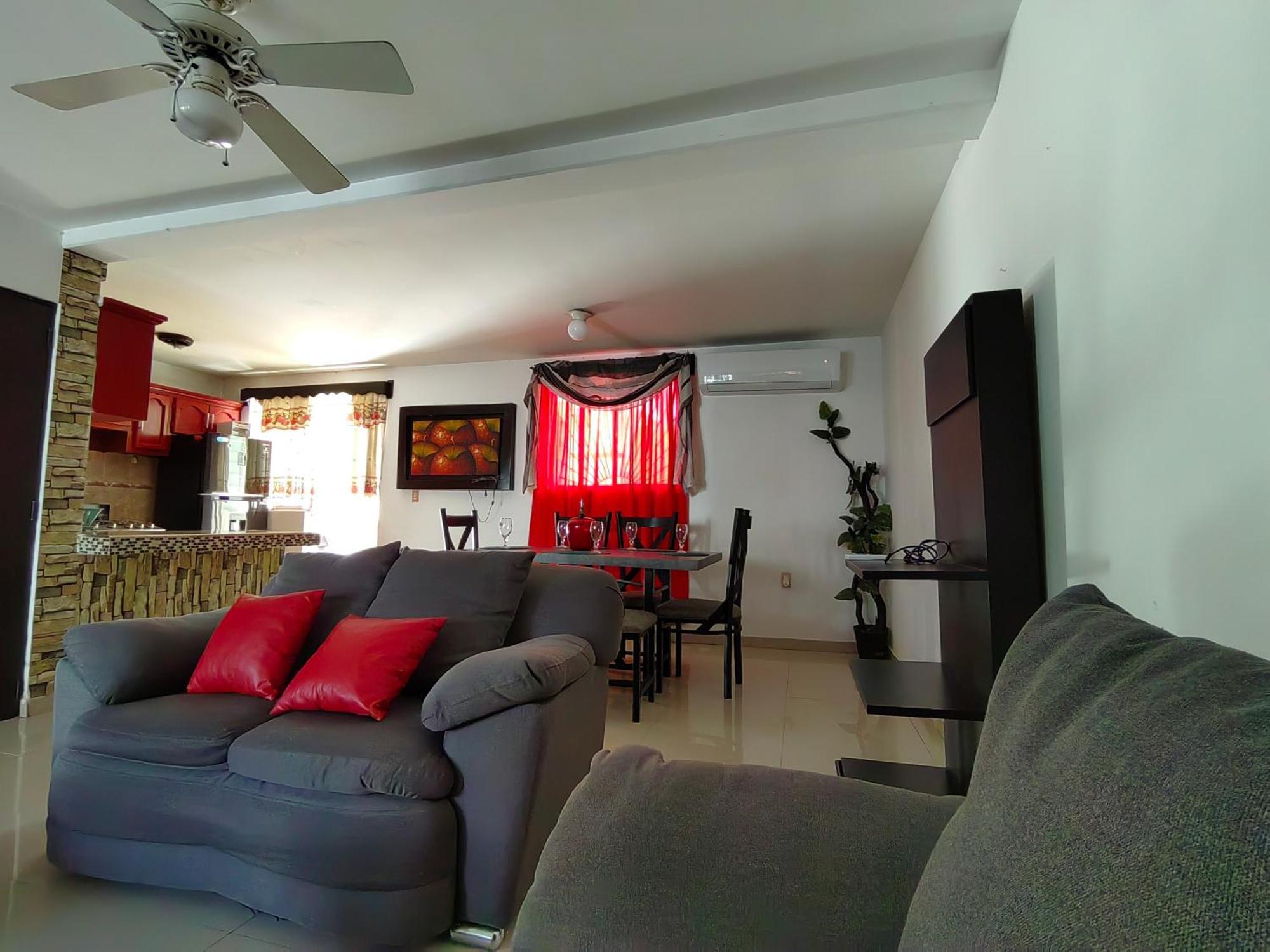Сasa de vacaciones Mega Casa Familiar O Amigos 8 Personas 5 Min Playa