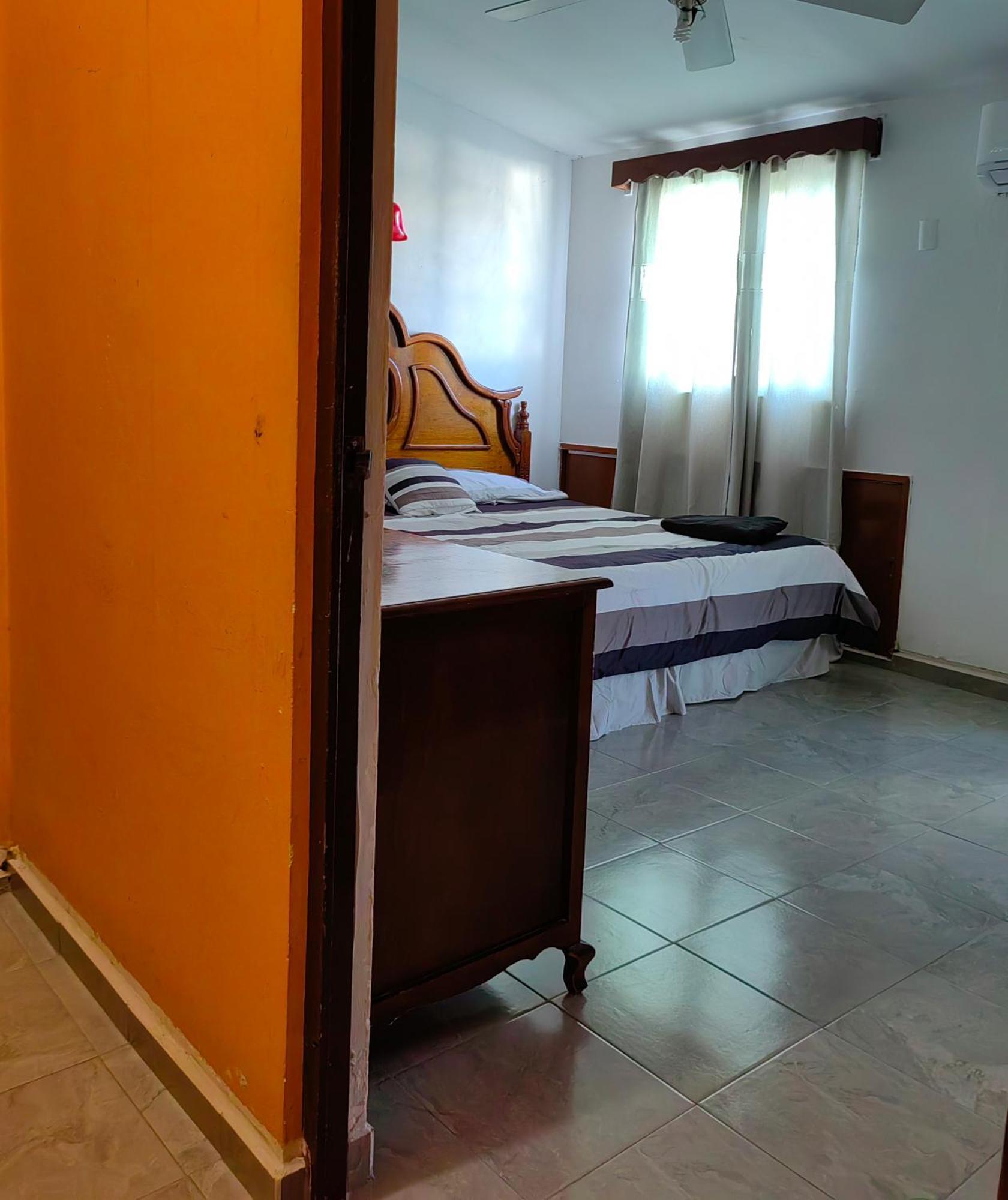 Сasa de vacaciones Mega Casa Familiar O Amigos 8 Personas 5 Min Playa *