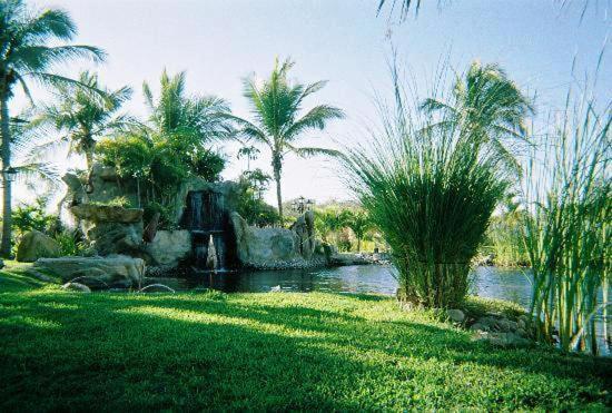 Costa Bonita