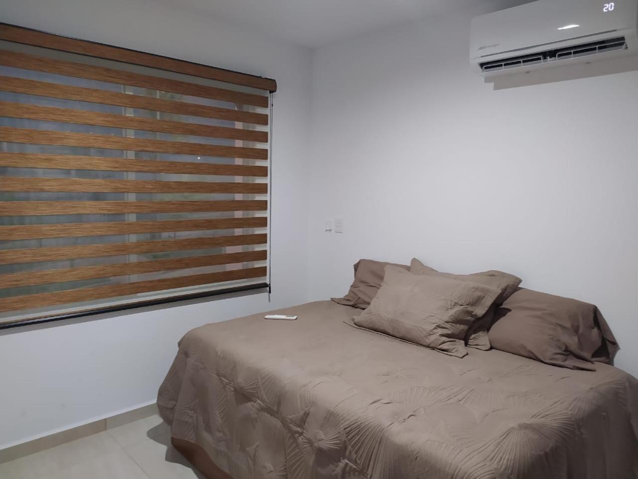 Casa Residencial Almarena *