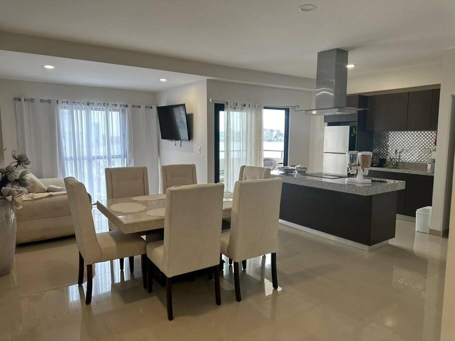 Apartment Departamento Frente Al Malecon *