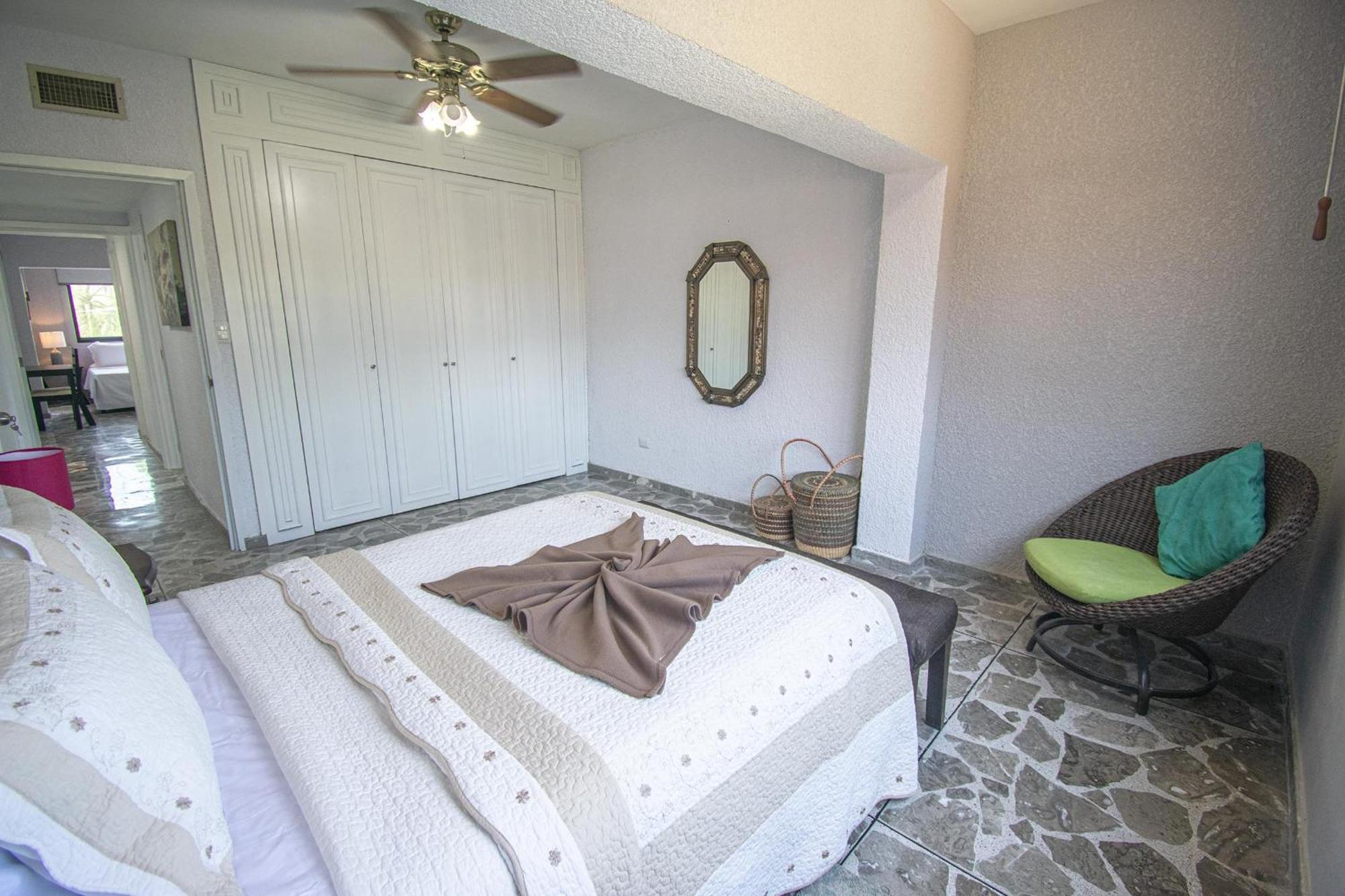 Aura With Pool Apartamento *