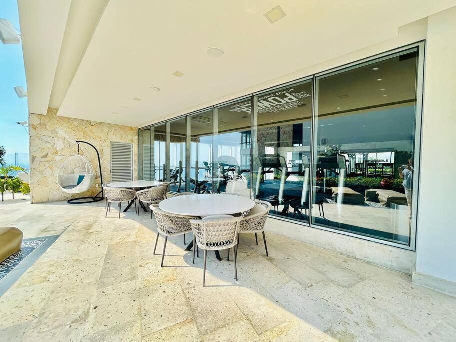 Apartment Elegante Frente Al Mar En Zona Dorada By G P S Rentas