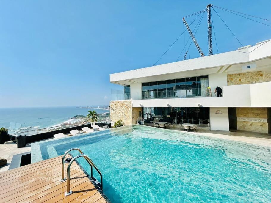 Apartment Elegante Frente Al Mar En Zona Dorada By G P S Rentas
