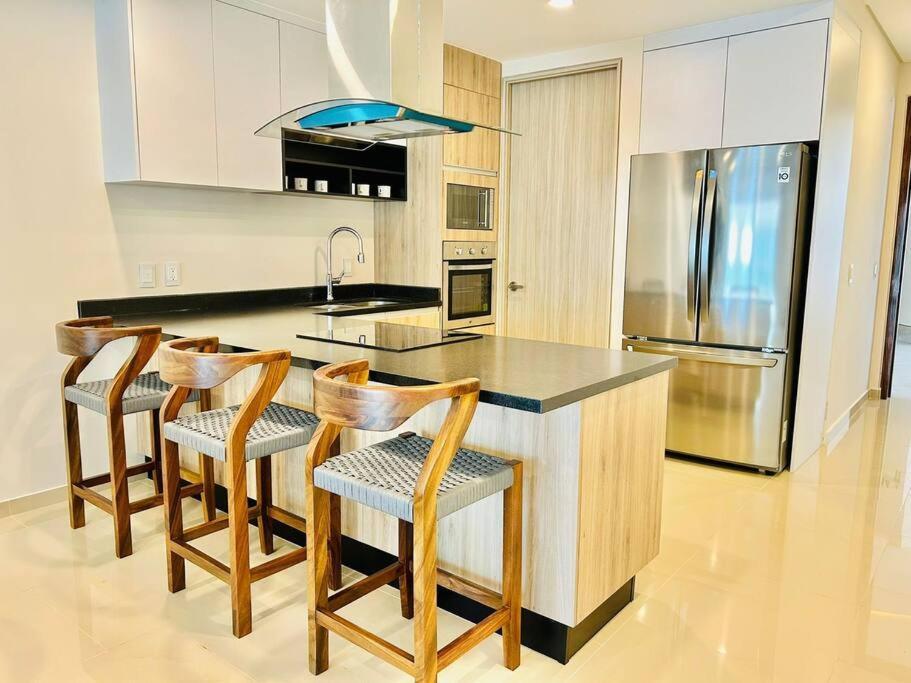 Apartment Elegante Frente Al Mar En Zona Dorada By G P S Rentas *