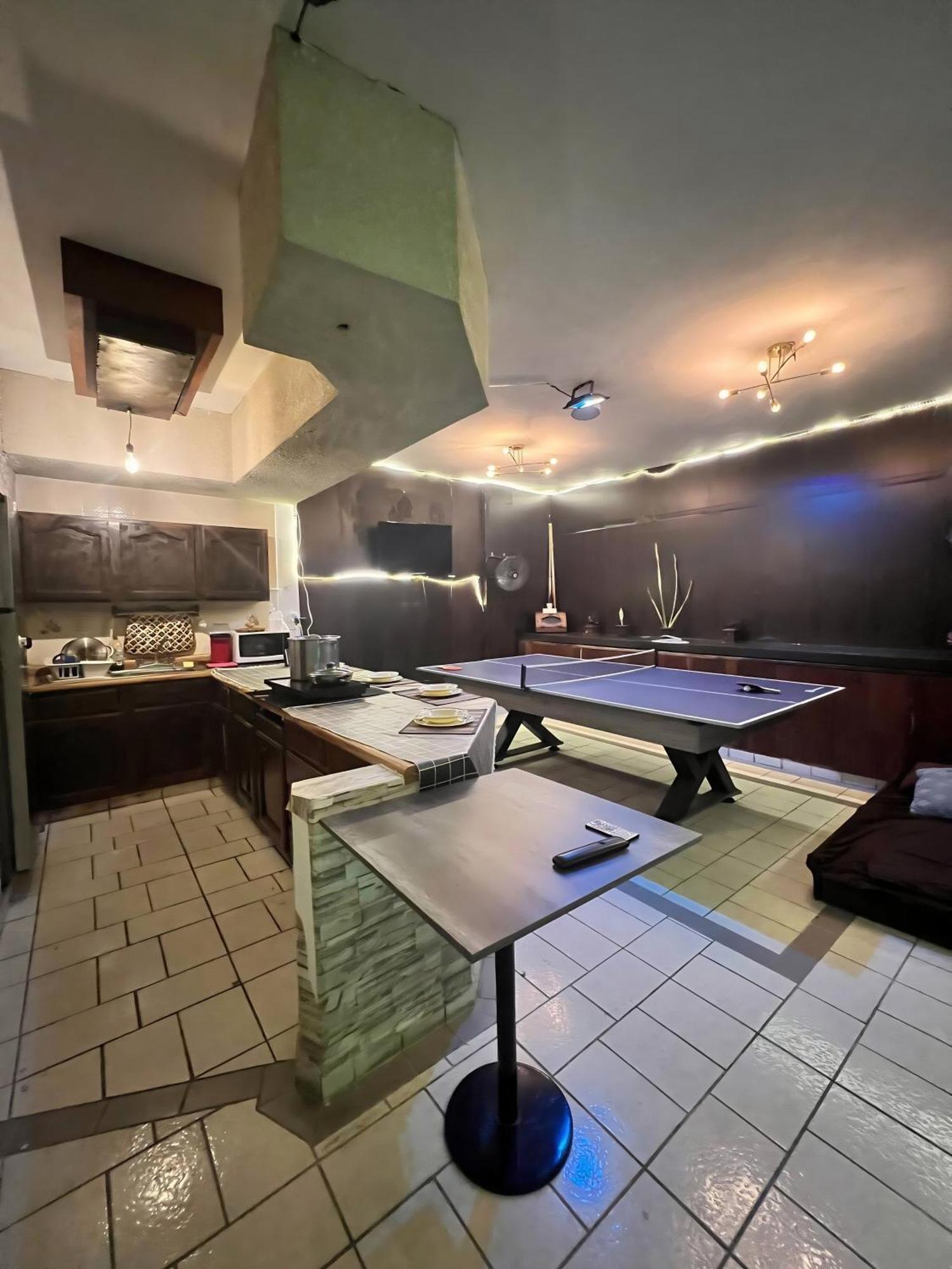Hostel Tesoro Palmas *