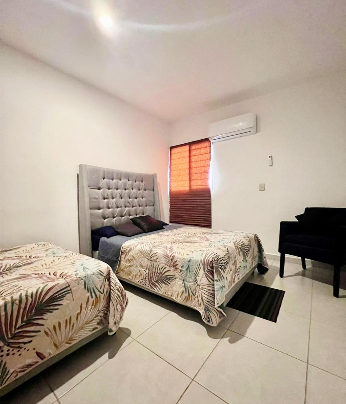 Apartment Departamento Moderno - Cafe Luxury - 3 Min Malecon *