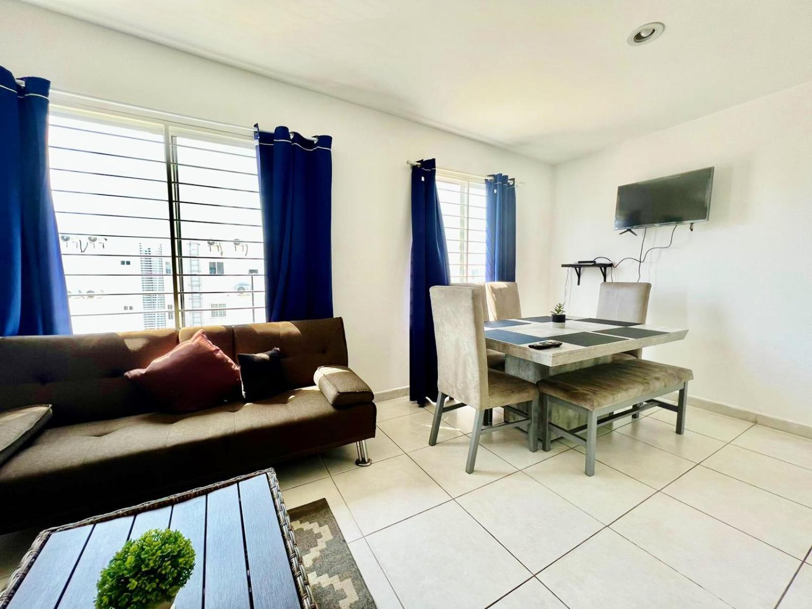 Departamento Moderno - Cafe Luxury - 3 Min Malecon *